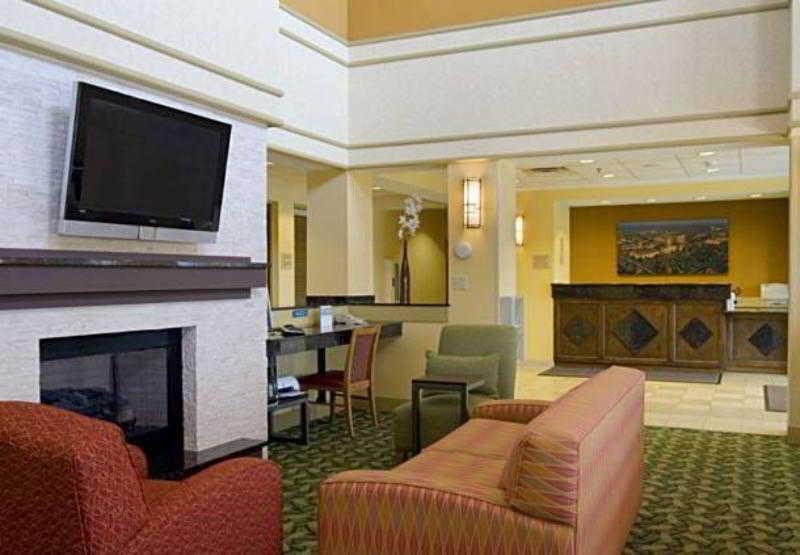 Towneplace Suites By Marriott Lafayette Bagian luar foto
