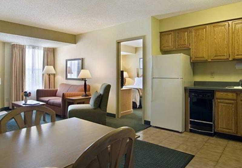 Towneplace Suites By Marriott Lafayette Bagian luar foto